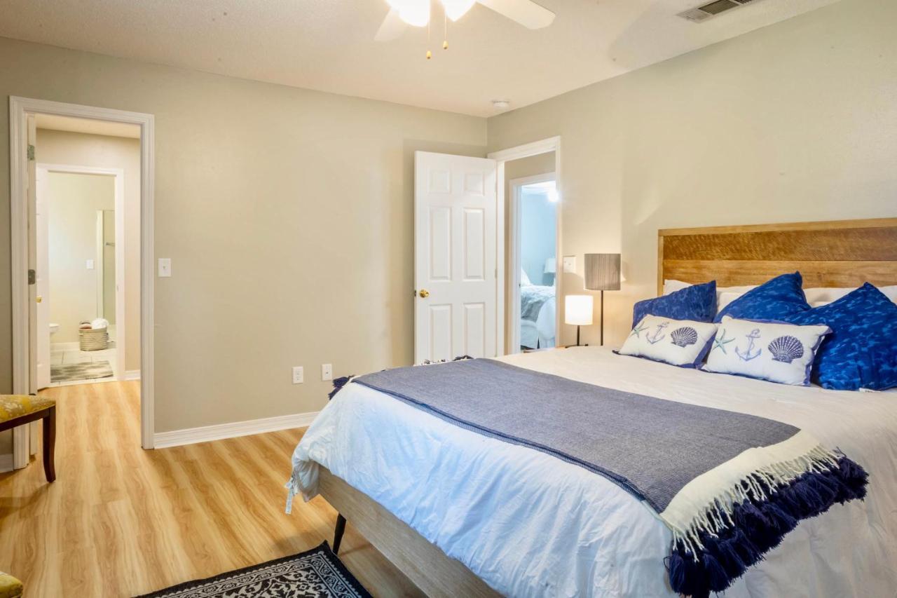 Life'S A Breeze! Updated 3B Home 10 Min To Beach! Gulf Breeze Exteriér fotografie