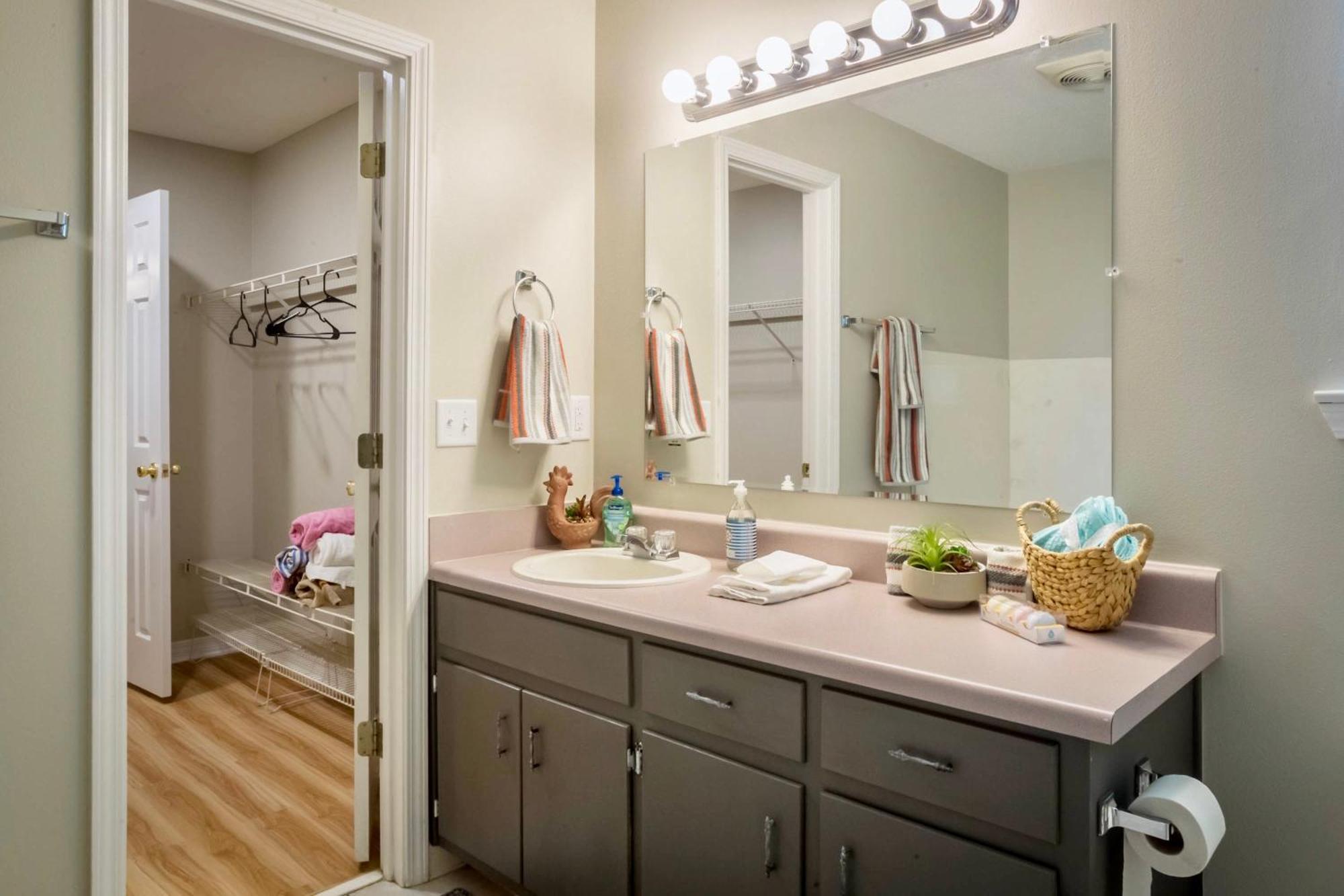Life'S A Breeze! Updated 3B Home 10 Min To Beach! Gulf Breeze Exteriér fotografie