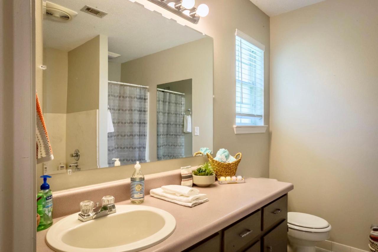 Life'S A Breeze! Updated 3B Home 10 Min To Beach! Gulf Breeze Exteriér fotografie
