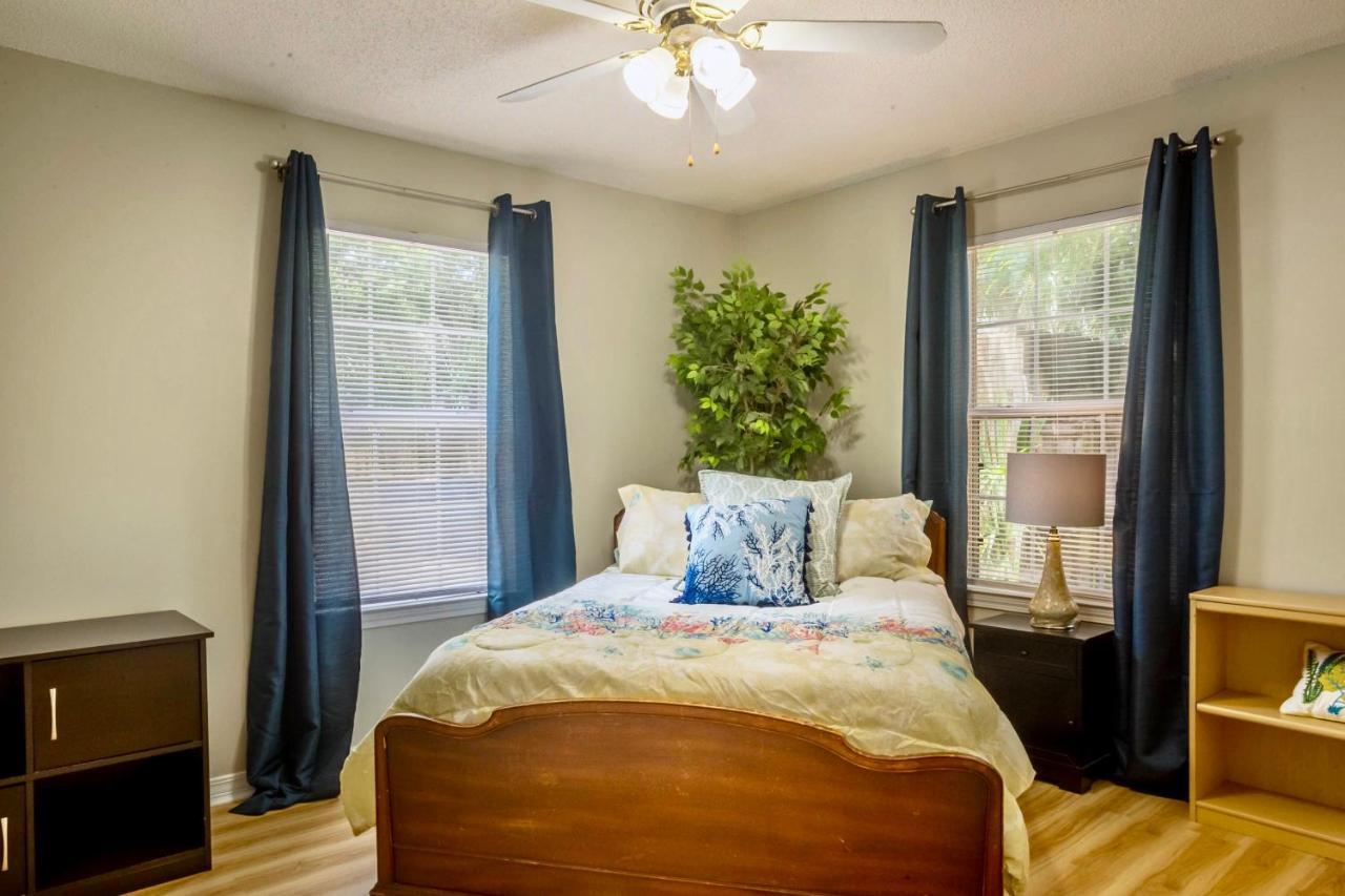 Life'S A Breeze! Updated 3B Home 10 Min To Beach! Gulf Breeze Exteriér fotografie